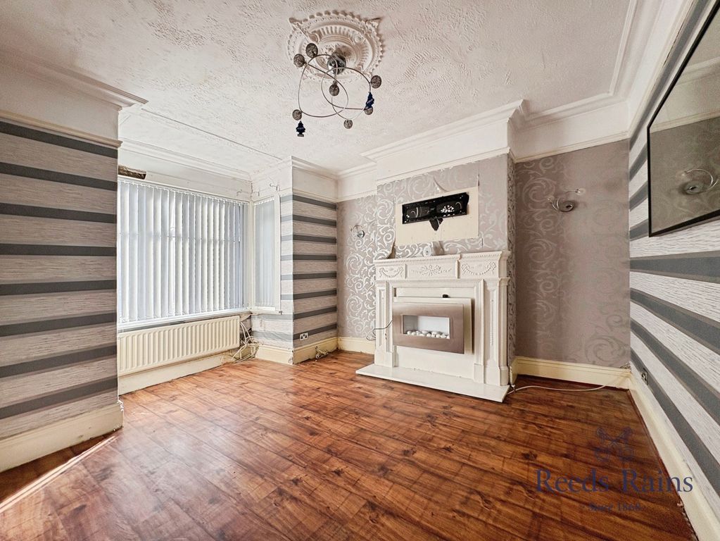 Property photo 2 of 10 Pbox-Img.Jpg