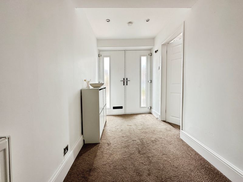 Property photo 2 of 20 Entrance Hallway