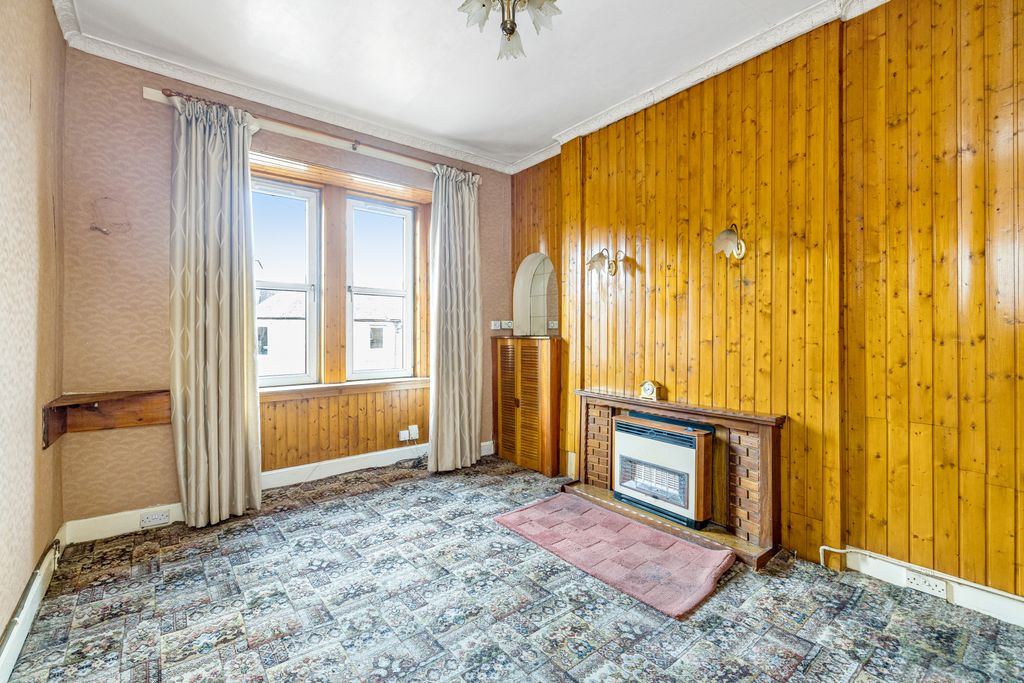 Property photo 2 of 12 Property Image 2