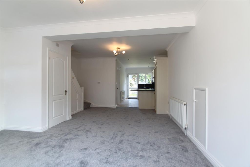 Property photo 3 of 14 Img_0715.Jpg
