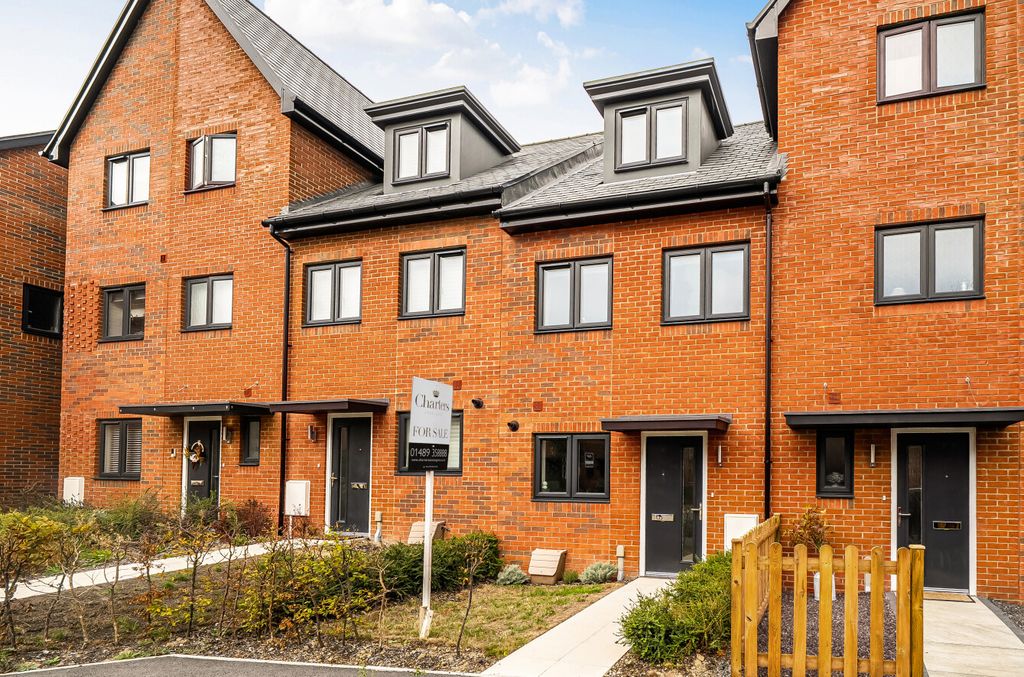Property photo 1 of 16 1-6Aae67d89dcc2-1...