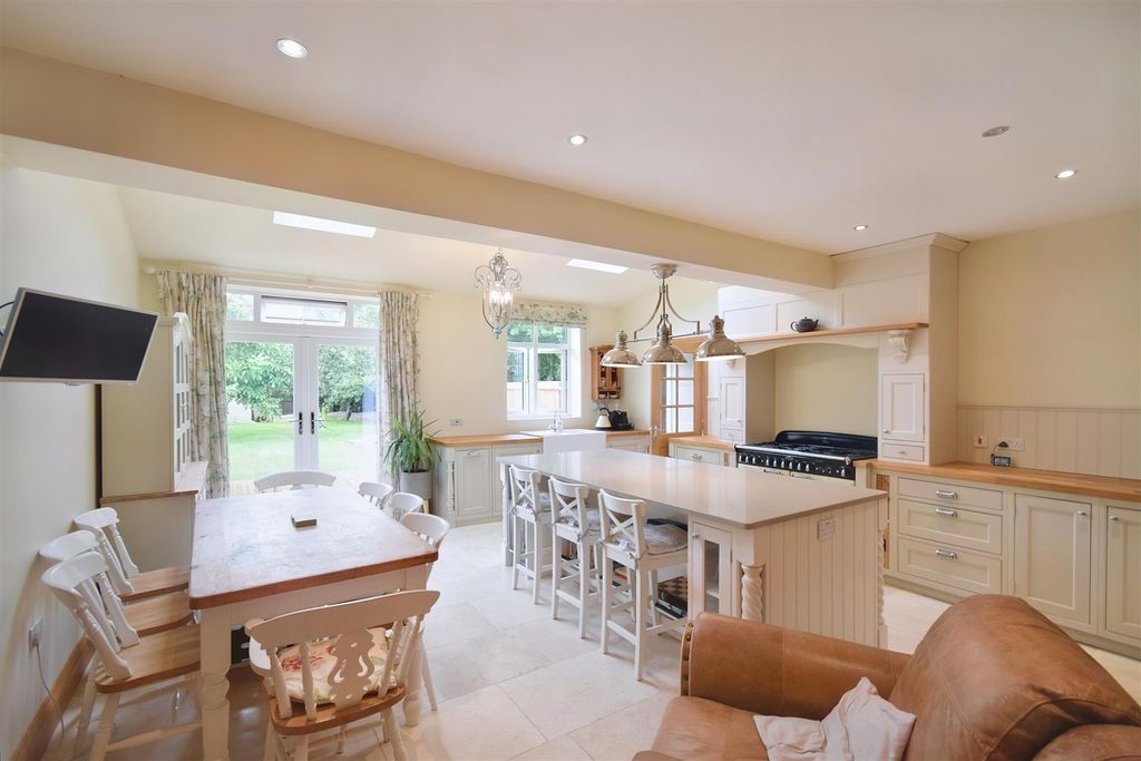 Property photo 2 of 12 Dsc_1668.Jpg