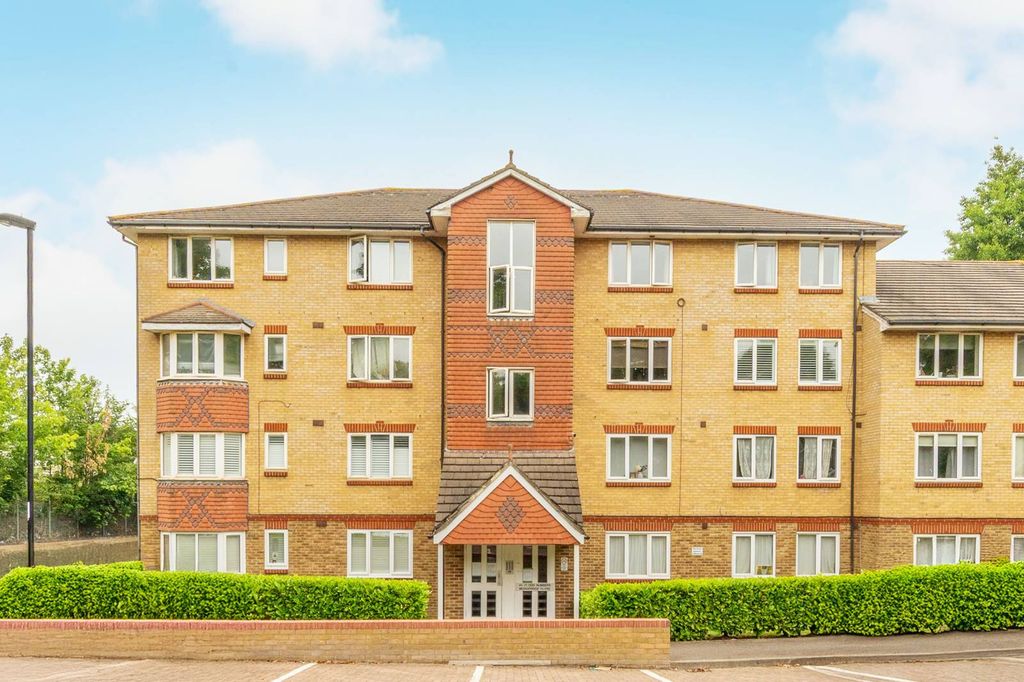 Property photo 2 of 12