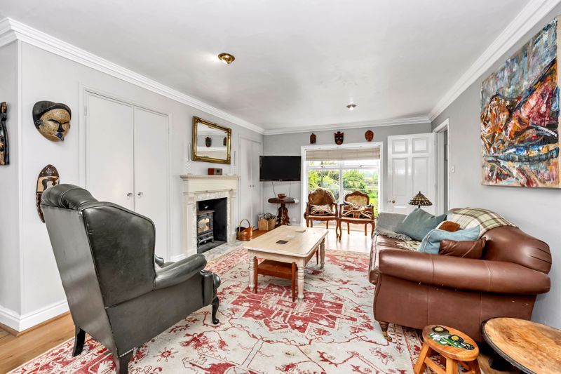 Property photo 3 of 22 Sitting Room