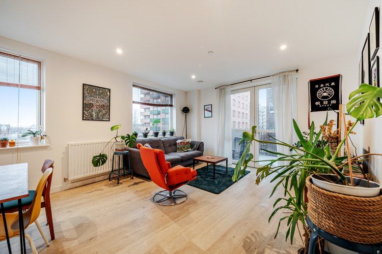 Property photo 2 of 16