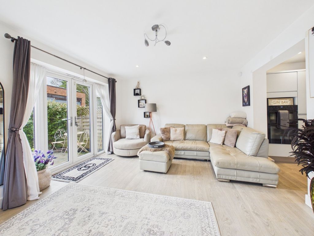 Property photo 3 of 12 Living Room