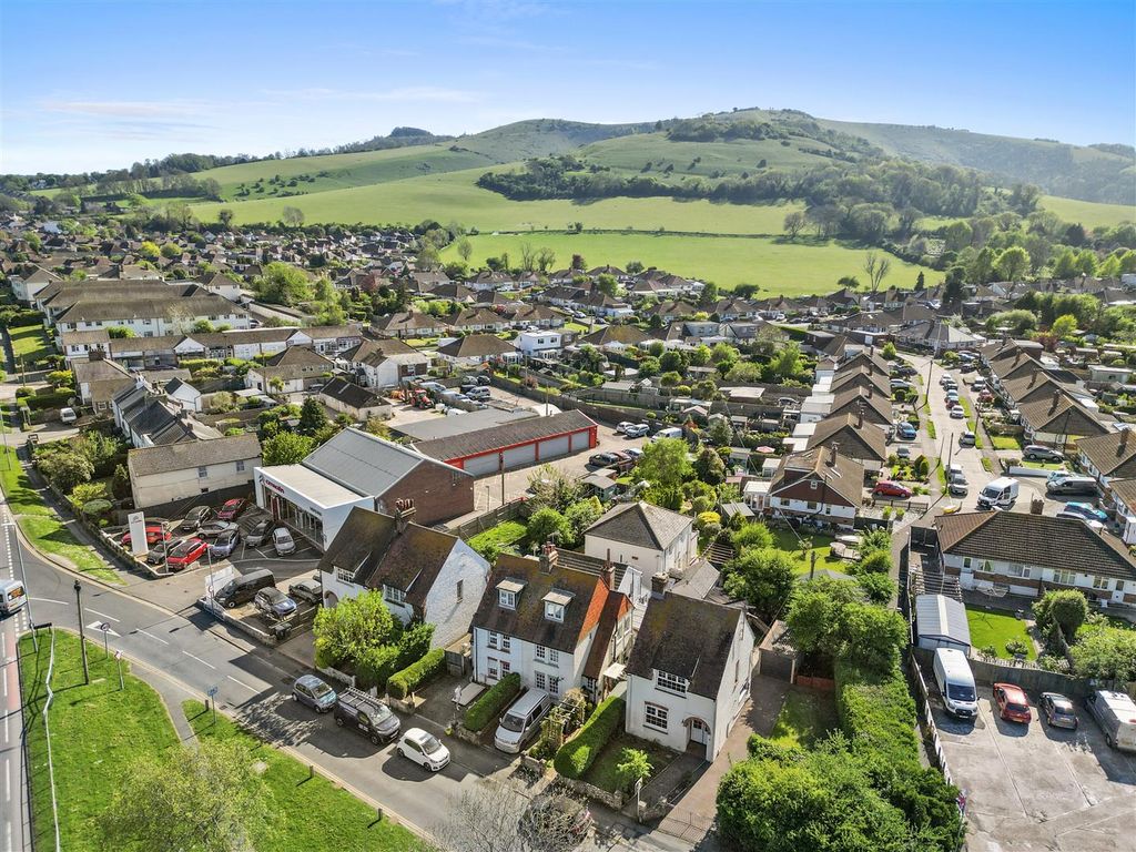 Property photo 3 of 40 Drone #4.Jpg