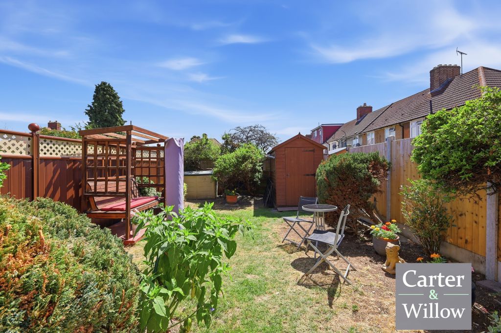 Property photo 3 of 16