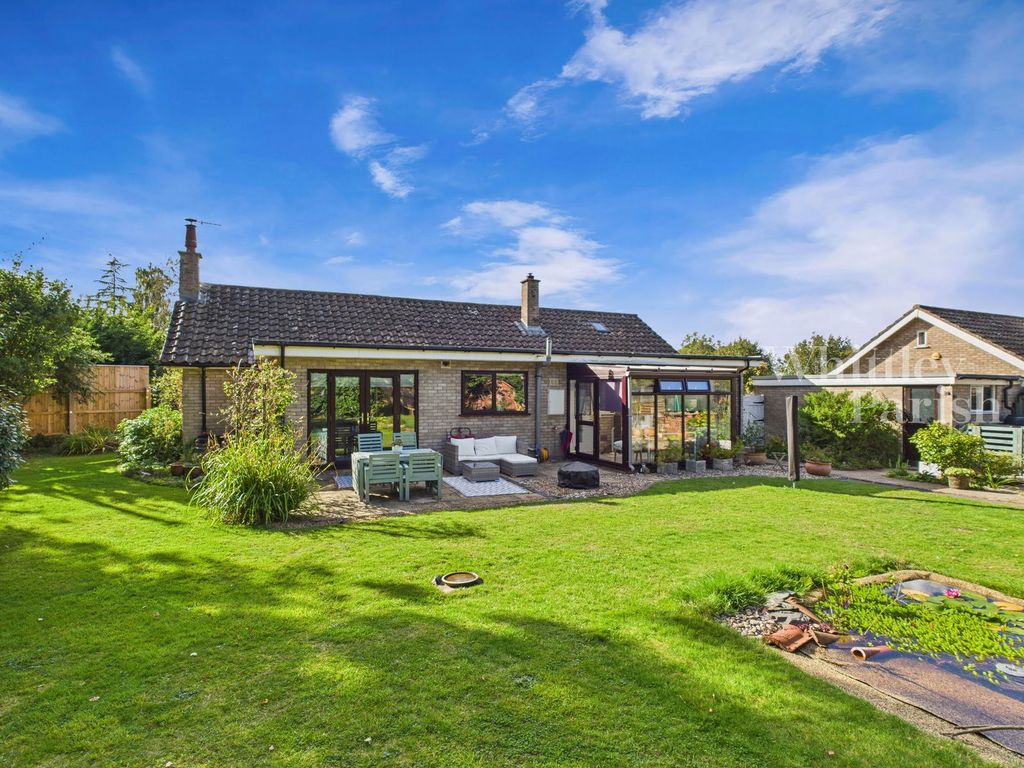 Property photo 3 of 36