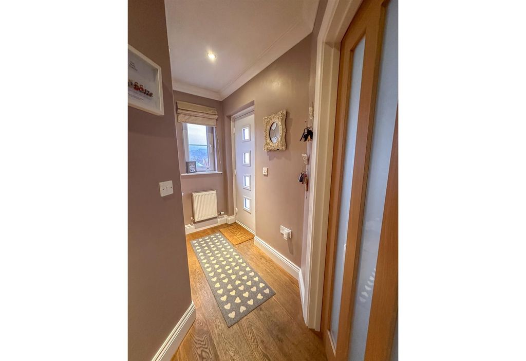 Property photo 3 of 34 60 Broogh Wyllin (21).Jpg