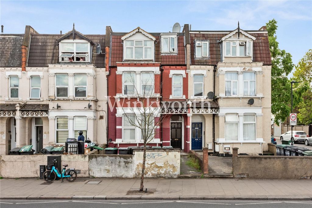 Property photo 2 of 11 Picture No. 12