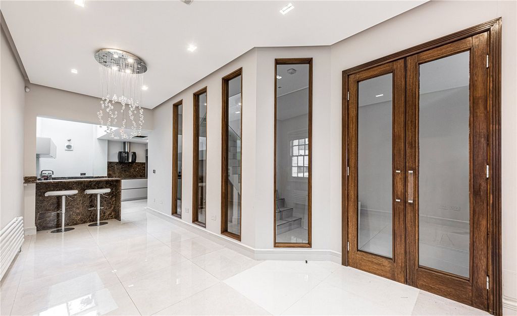 Property photo 2 of 13 Picture No. 25