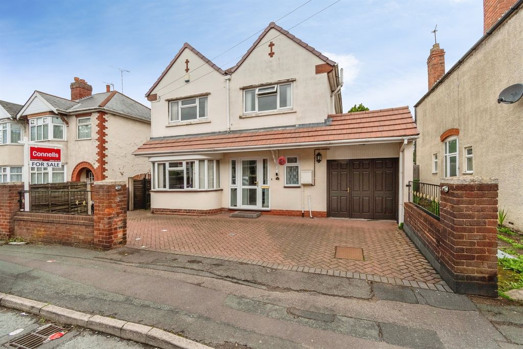 Property photo 1 of 18