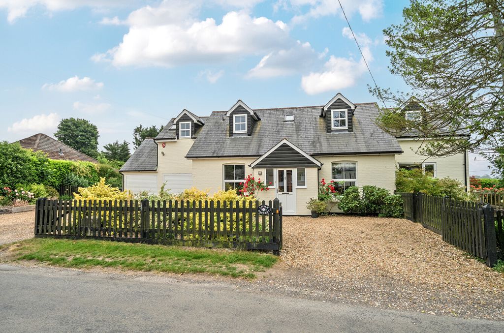 Property photo 1 of 20 1469300-3-6A1Db56...