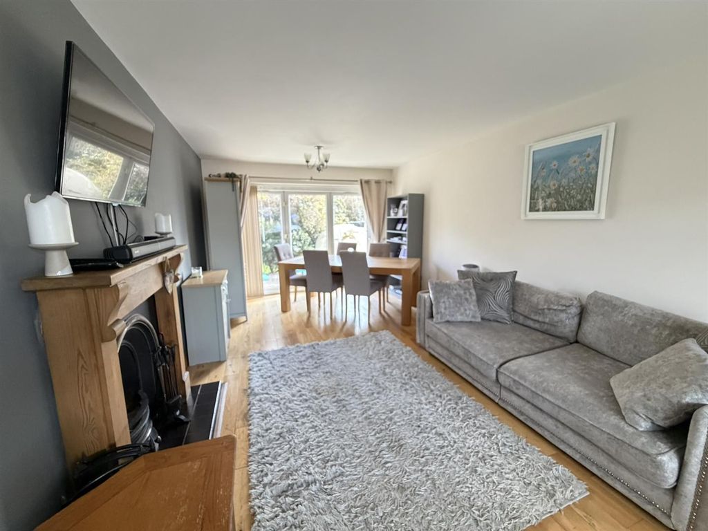 Additional image 10 of 4 bed property for saleConiston Close, Daventry NN11