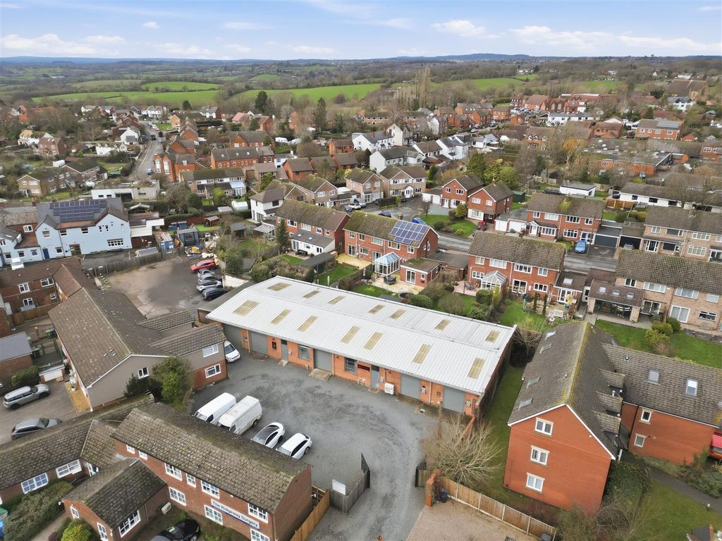 Property photo 3 of 17 Ridgeway Trading Estate 2123-4.Jpg