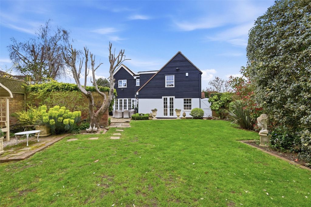 Property photo 2 of 36 Picture No. 49