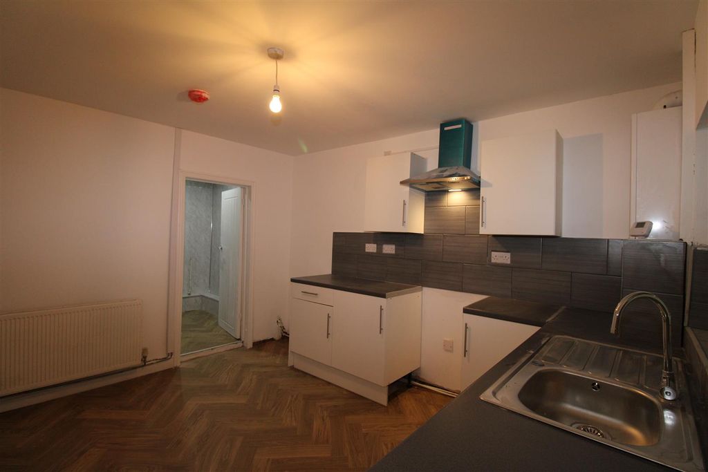 Property photo 2 of 10 Img_0899.Jpg