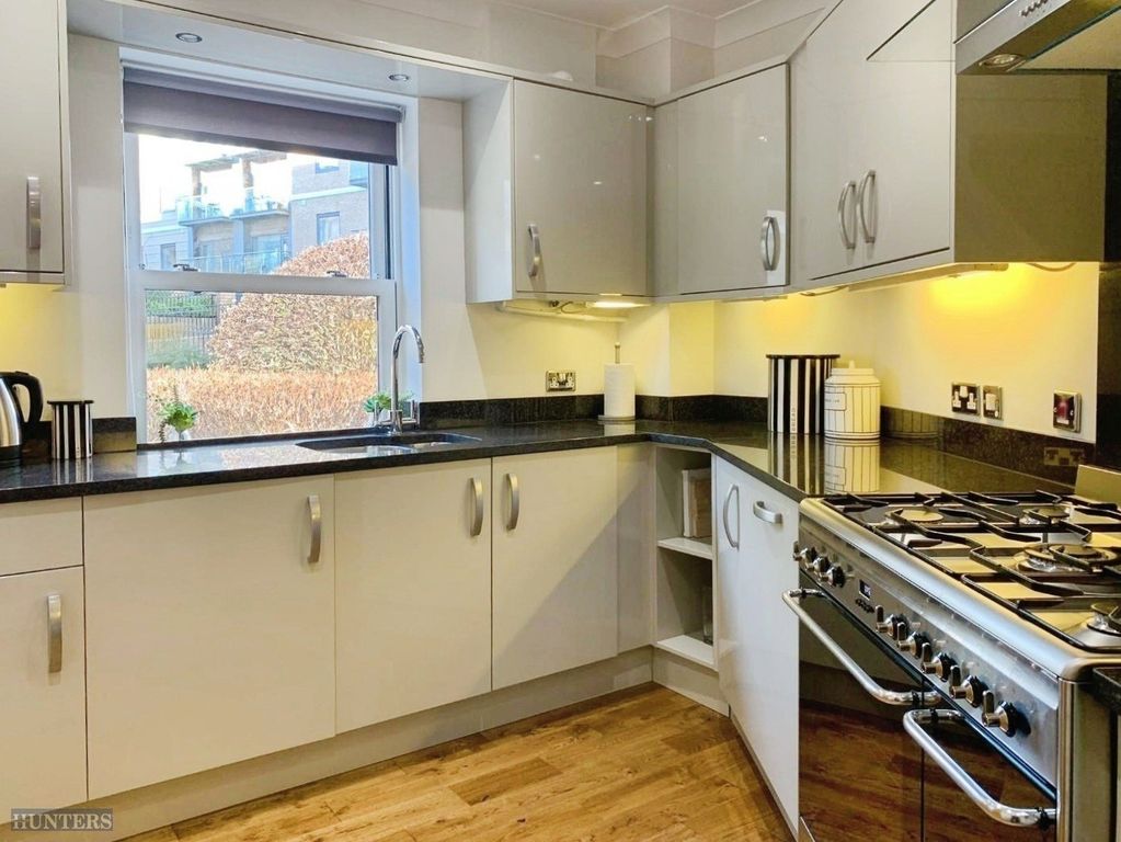 Property photo 2 of 13 Pbox-Img.Jpeg