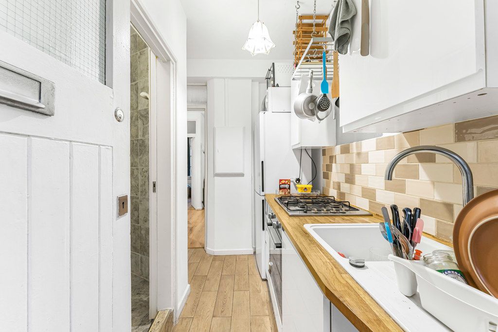 Property photo 3 of 13 Kitchen