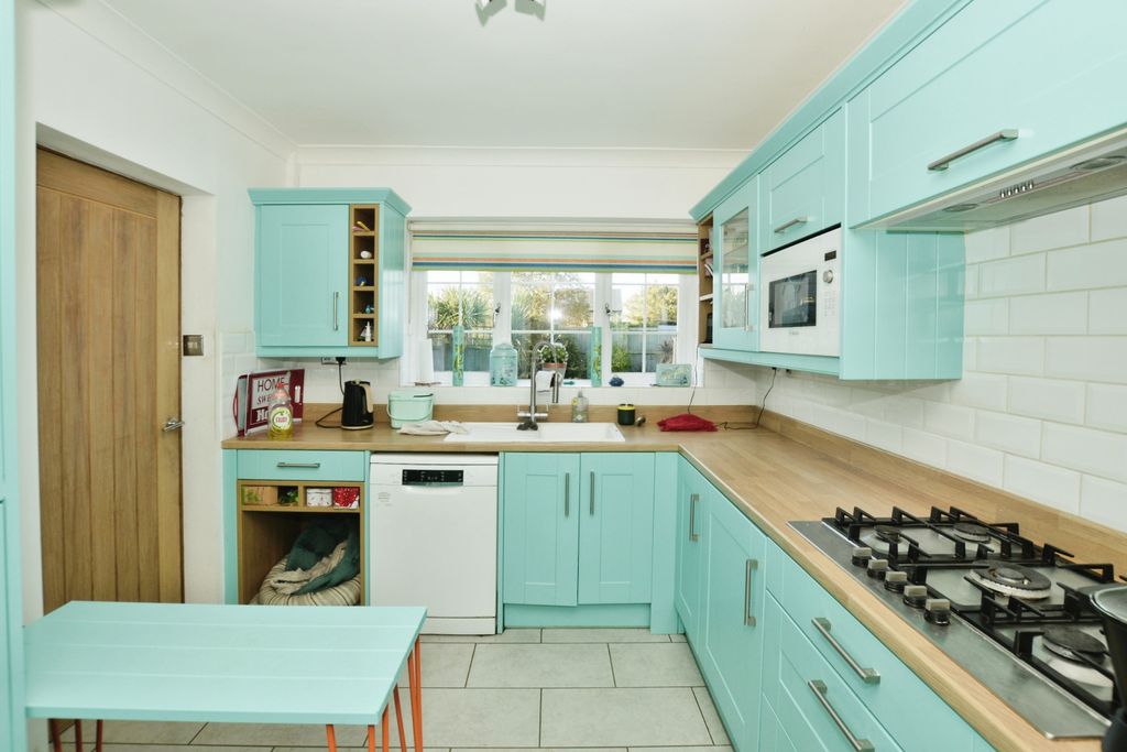 Property photo 2 of 17 Photography