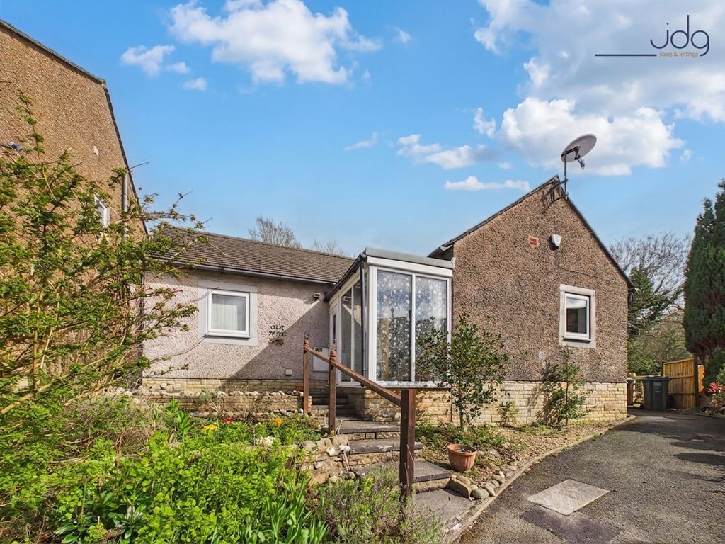 Property photo 1 of 15 Welcome To Brookfield Close