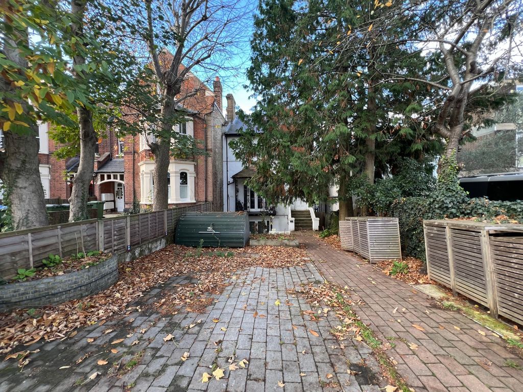 Property photo 1 of 15 Photo 2