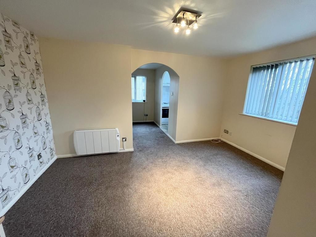 Property photo 3 of 6 Photo