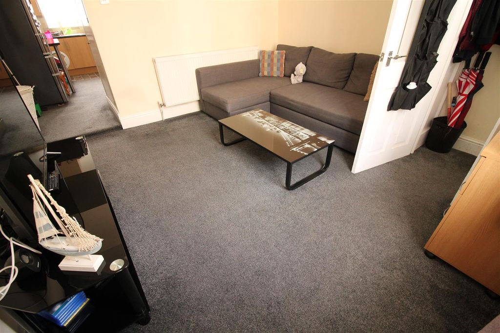 Property photo 2 of 2