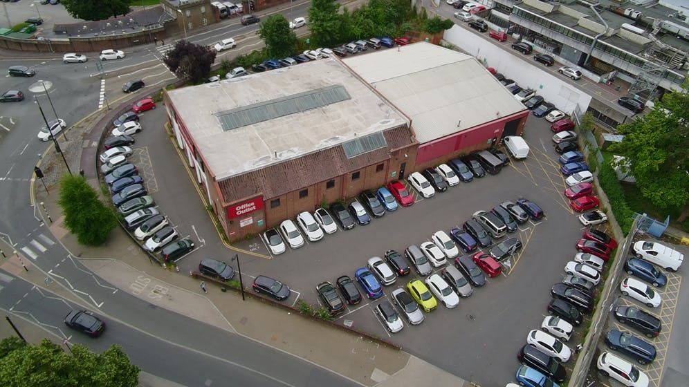 Property photo 2 of 9 2  Queen Alexandra Road.Png