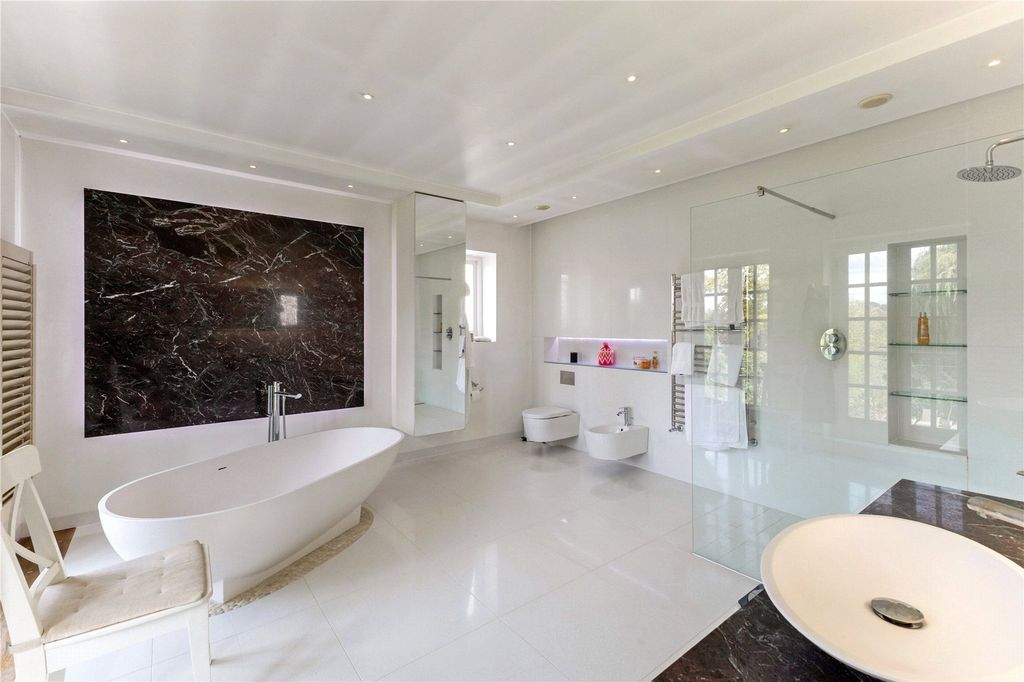 Priory Lane, London SW15 photo 5