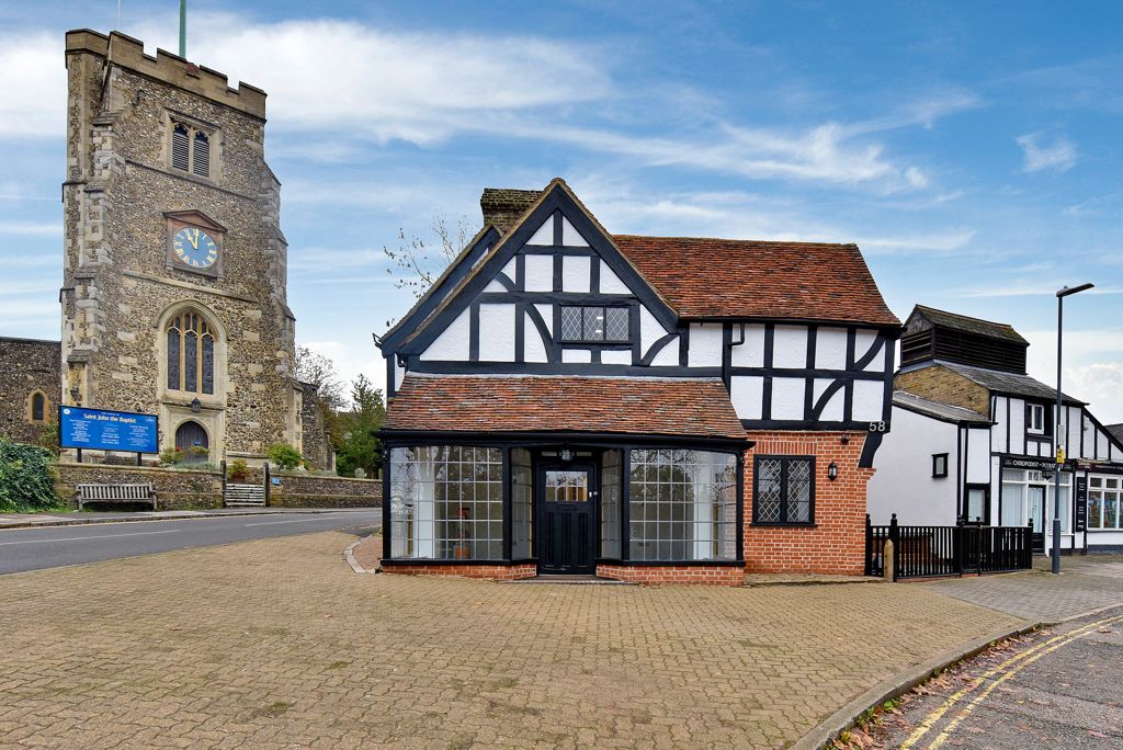 Property photo 3 of 10 Photo 12