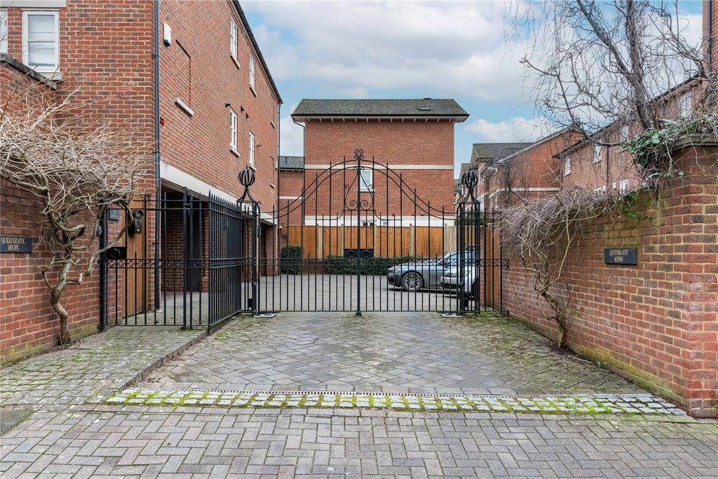 Property photo 1 of 10 Picture No. 54