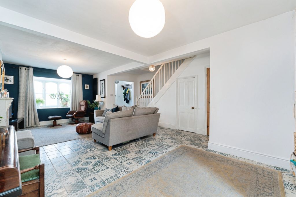 Property photo 3 of 21 Open Plan Living