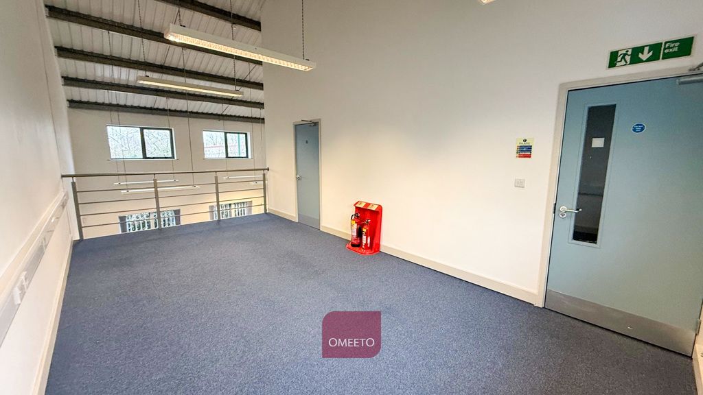 Property photo 2 of 7 Office To Rent