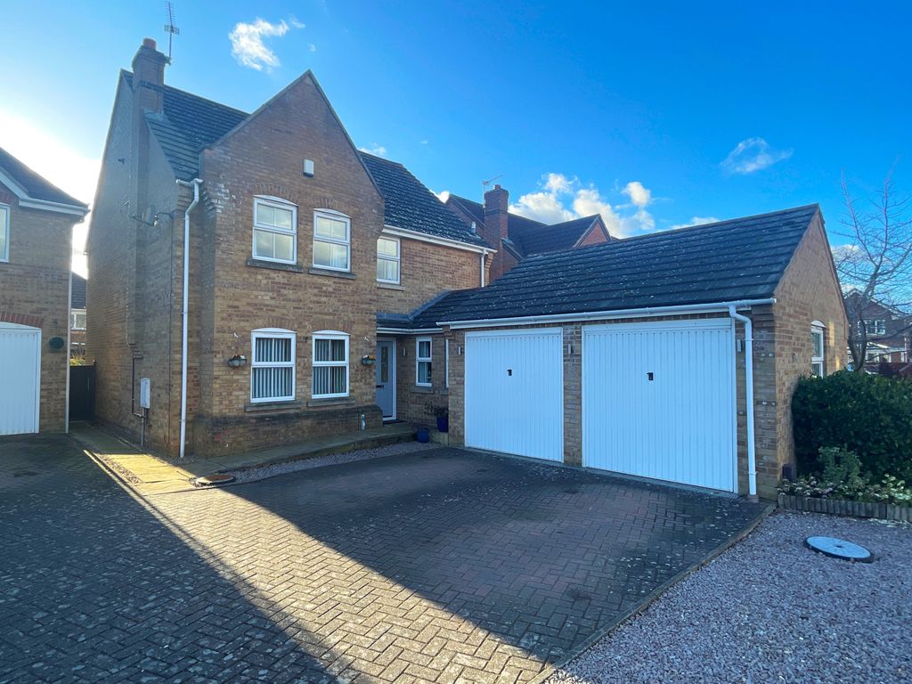 Property photo 1 of 23