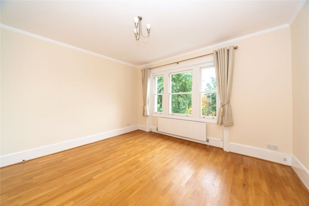 Property photo 2 of 7 Picture No. 03