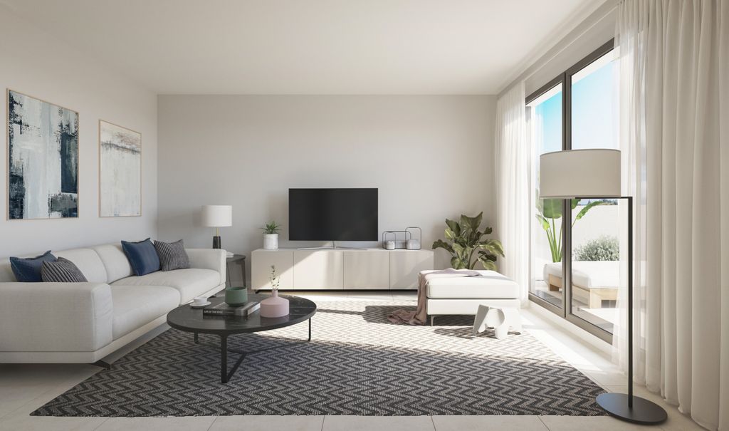 Property photo 3 of 13 Photo 2