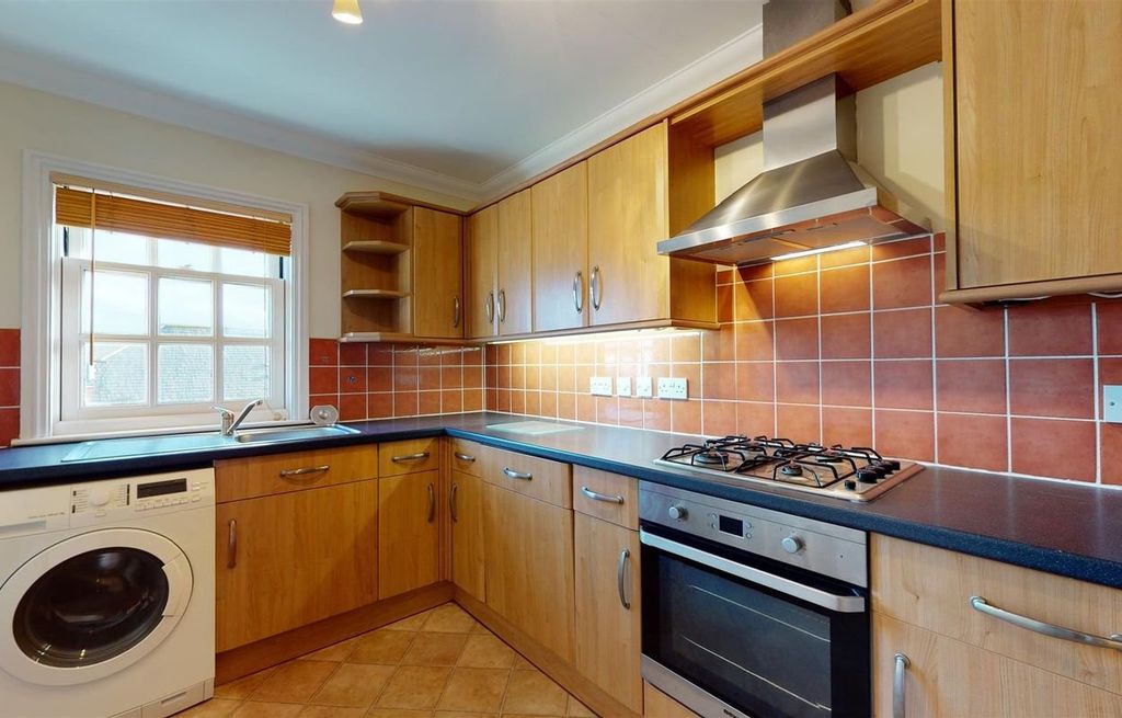 Property photo 2 of 9 Picture 2