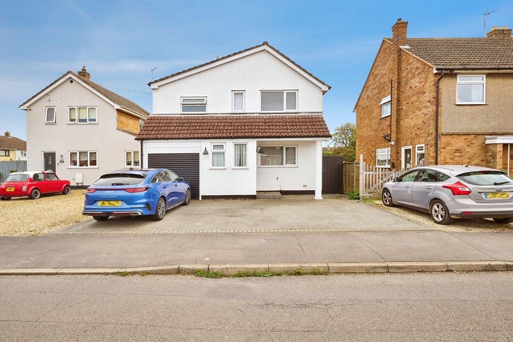 Property photo 1 of 16