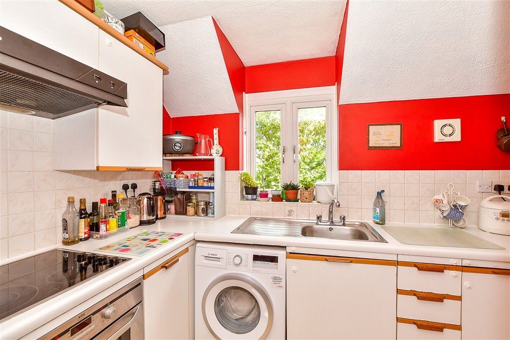 Property photo 2 of 15 Kitchen