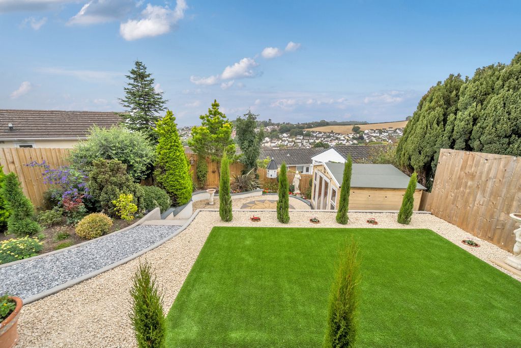 Property photo 3 of 27 1510696-18-1A03E2...