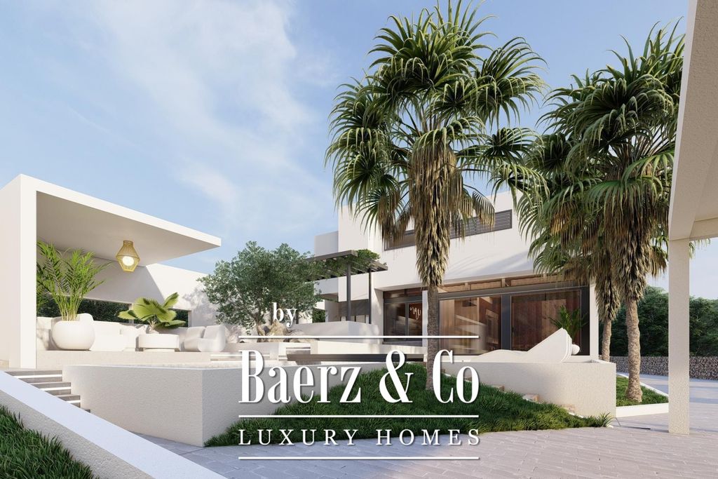 Property photo 2 of 21