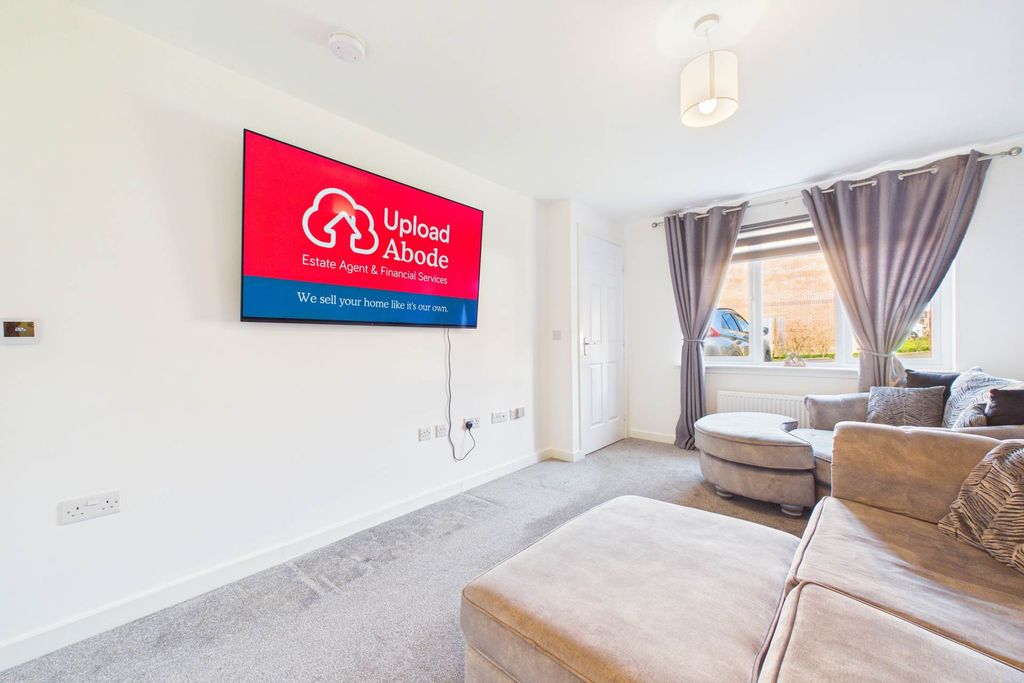 Property photo 2 of 24