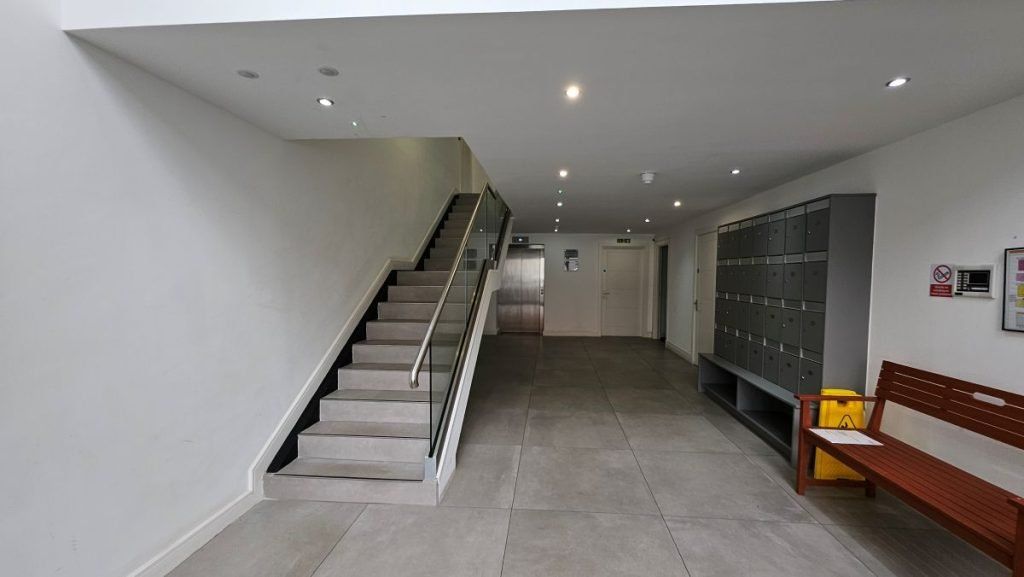 Property photo 2 of 19 2