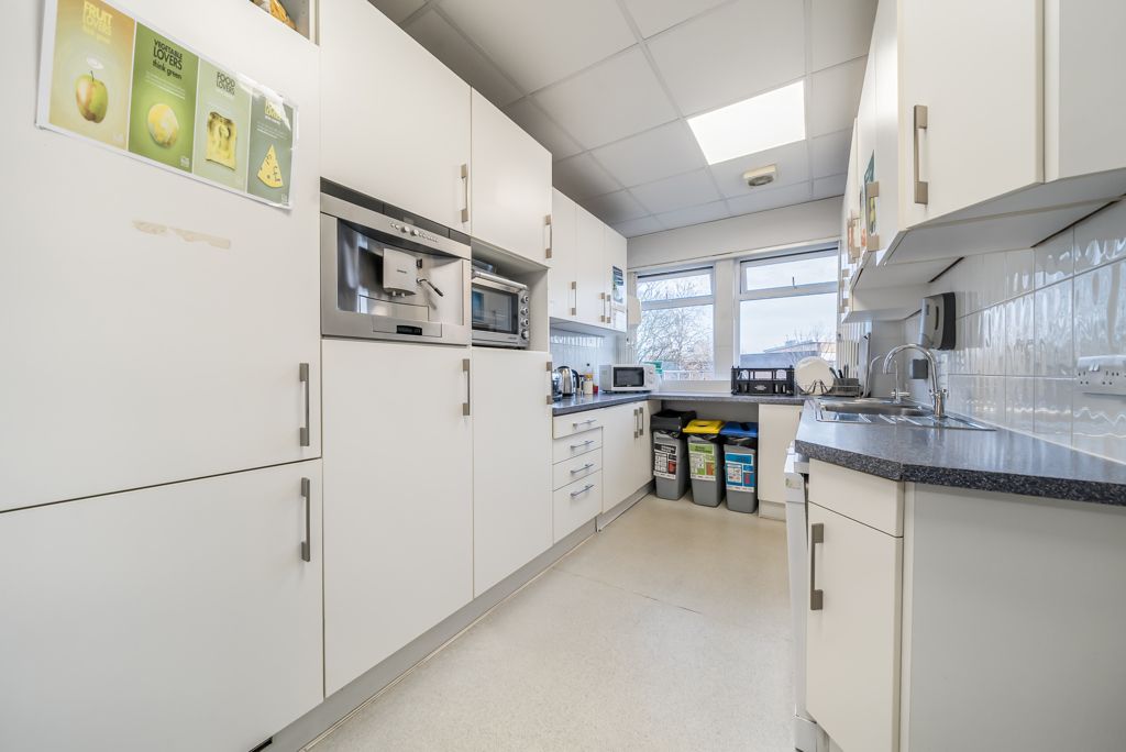 Property photo 2 of 10 Photo 1