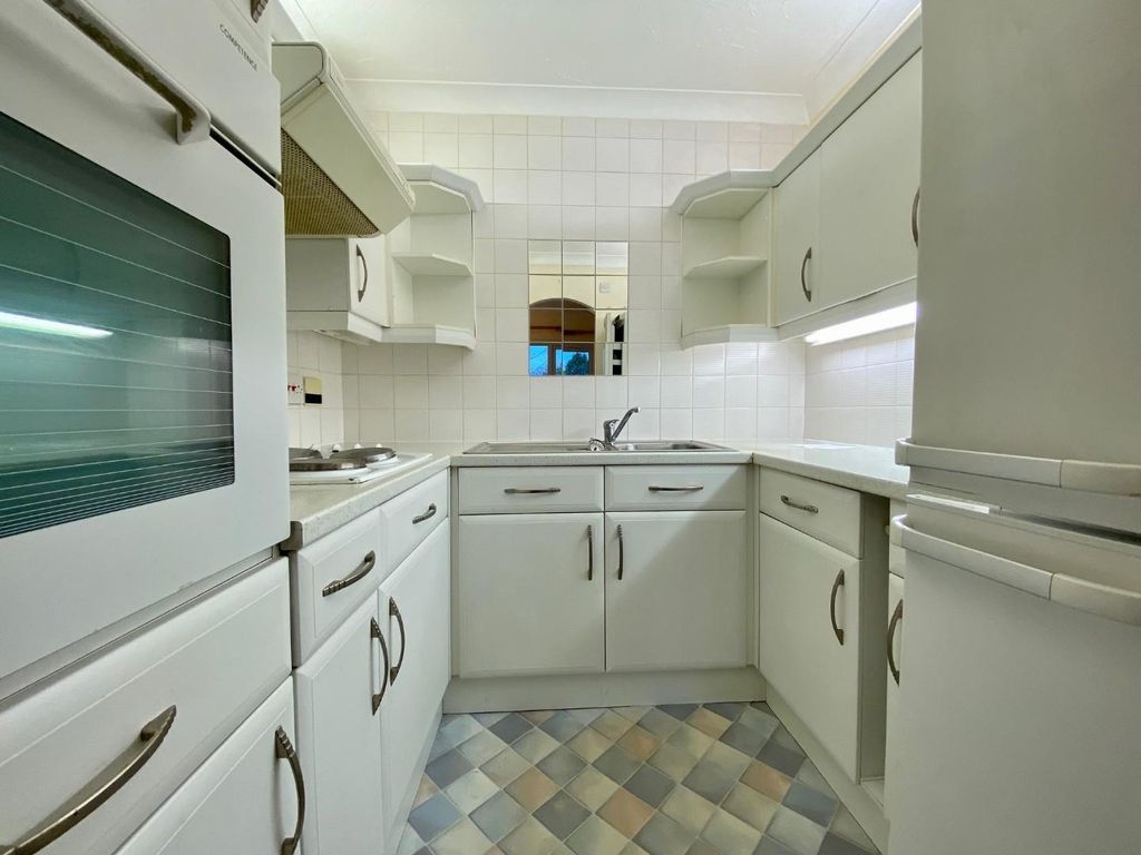 Property photo 3 of 18