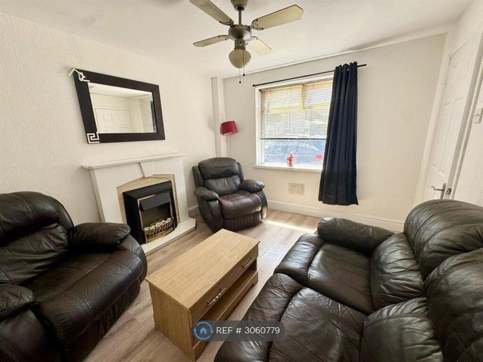 Property photo 2 of 5 Reception With Decorative Fireplace