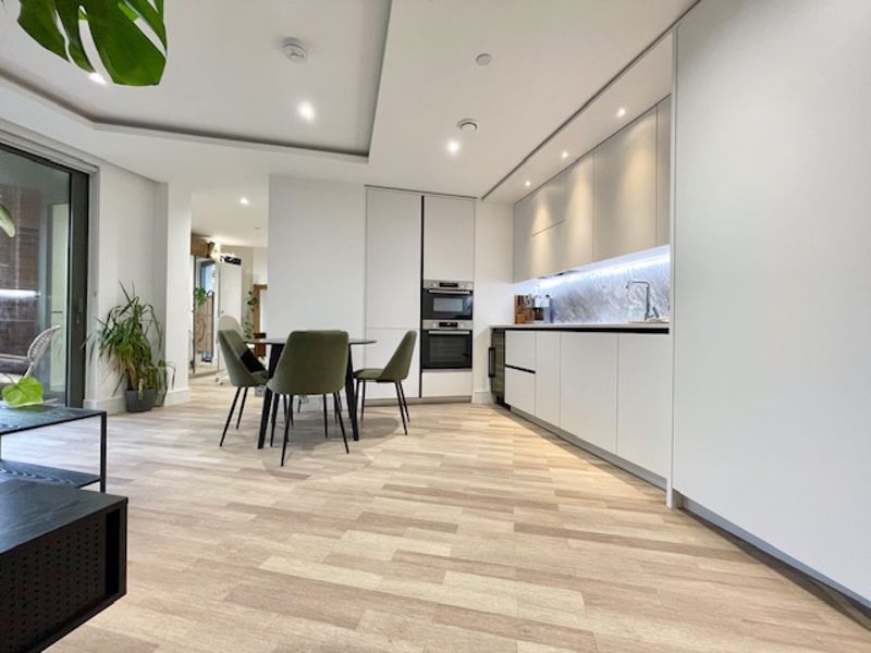 Property photo 3 of 11 Photo 21