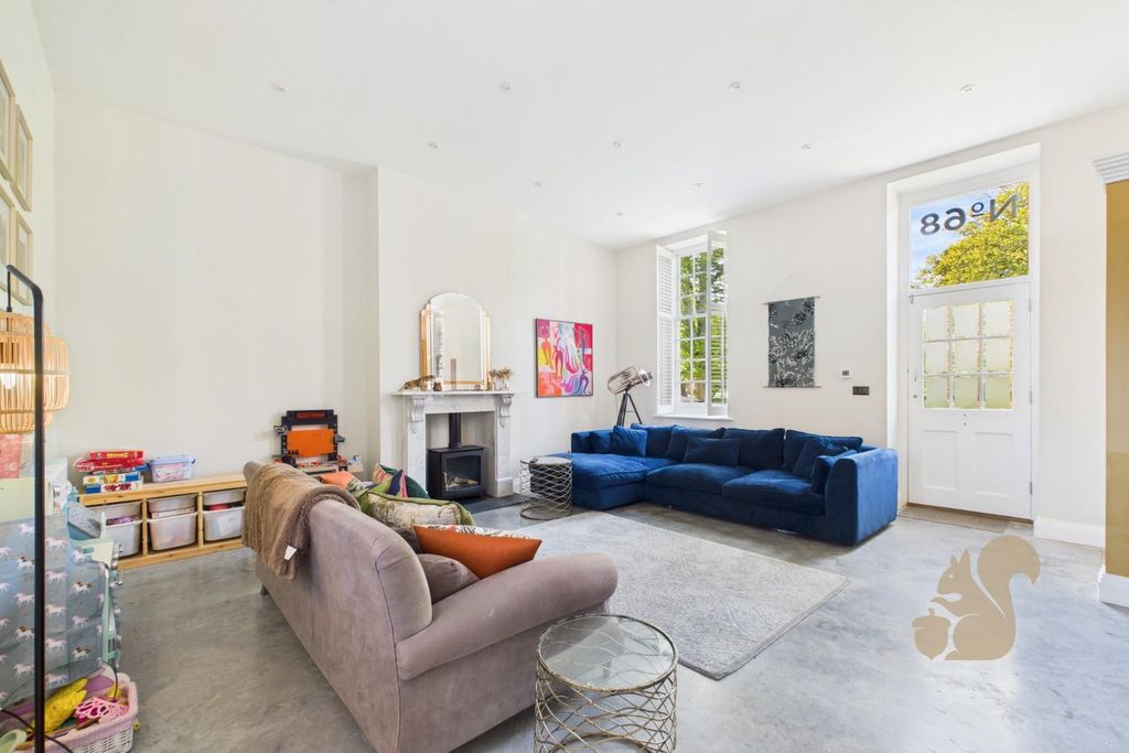 Property photo 2 of 22 Cam01659G0-Pr0604-Still015.Jpg